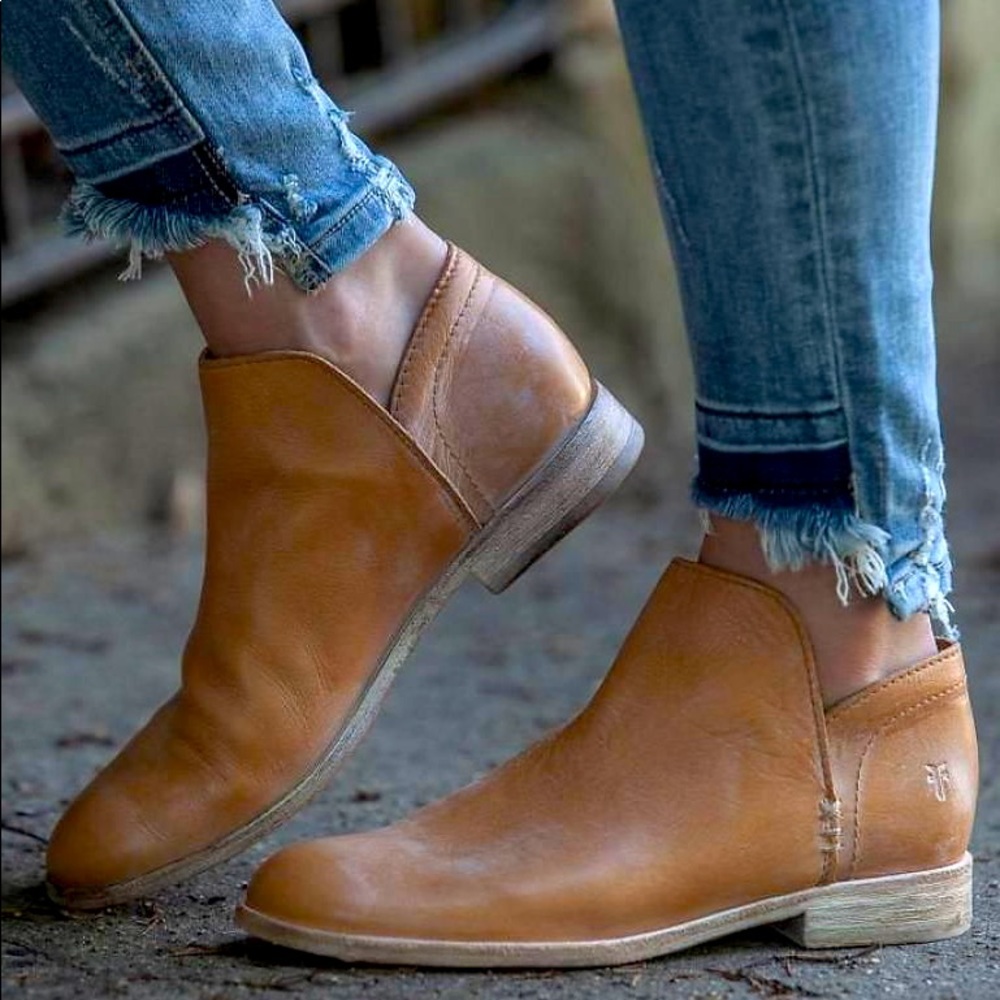 $329 Frye Elyssa Cognac Brown Leather Everyday Comfy Round Toe Shootie/AnkleBoot - Picture 2 of 15